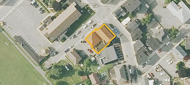 349 Alden St