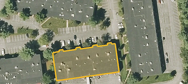 77 Accord Park Dr