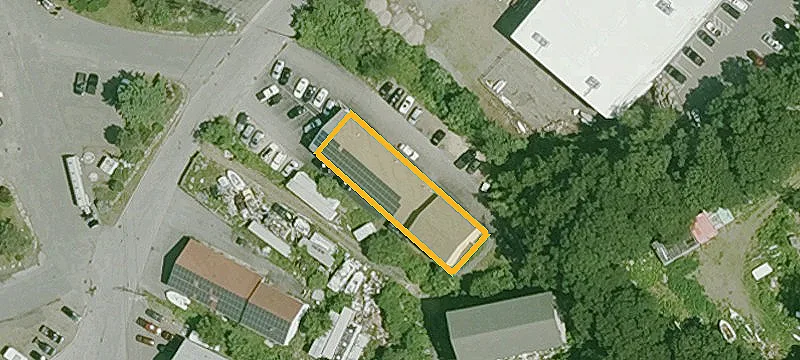 10 Pond Rd