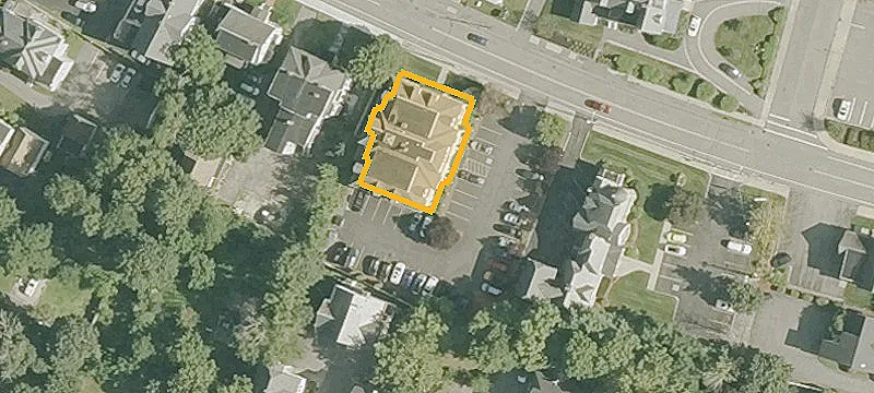 114 Merriam Ave, Unit 101