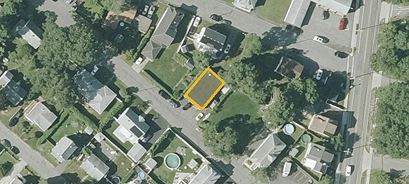 17 Coolidge St