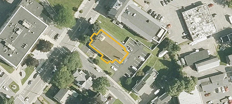 36 Main St