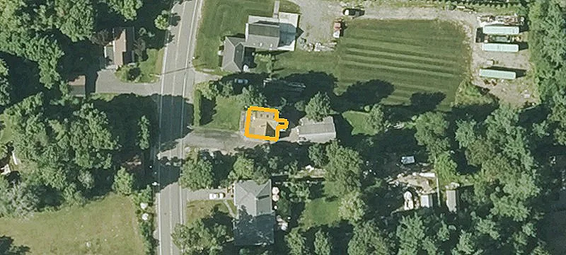 24 Middleboro Rd