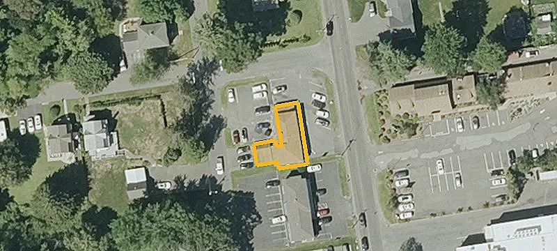 44 Harkness Ave