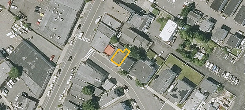 6 Winthrop Ave