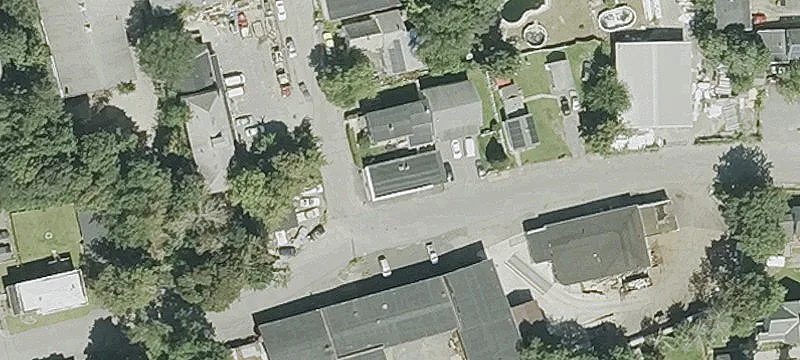 27 Howard St