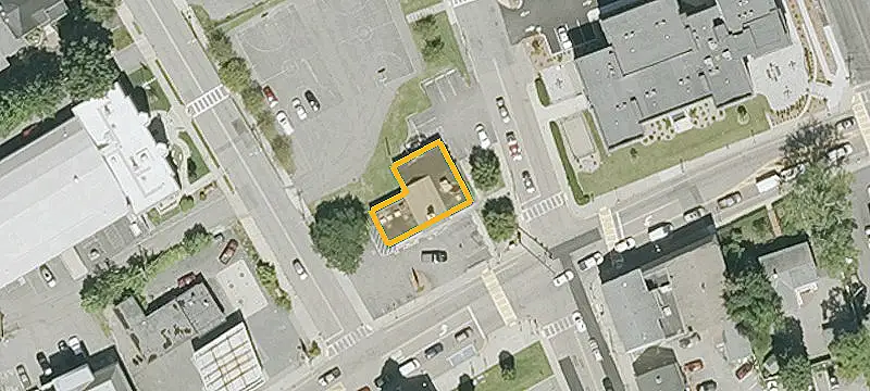 49 Main St