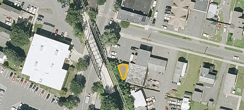 235 Elm St
