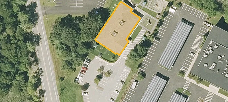 400 Longwater Dr