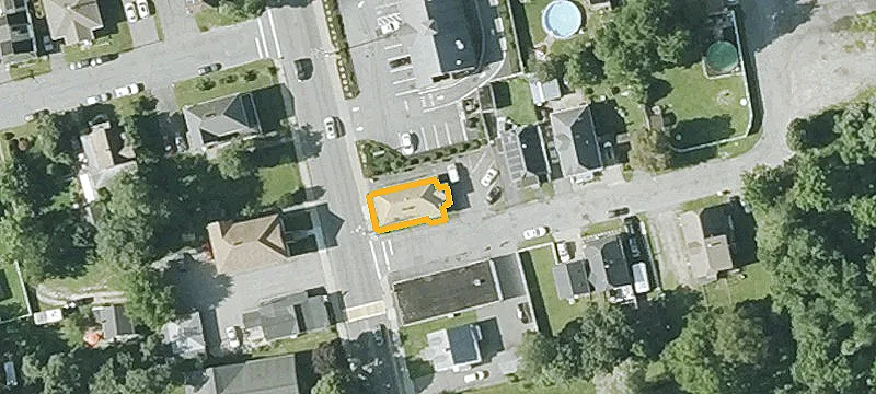 144 Main St