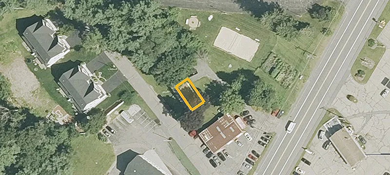 258 Main St