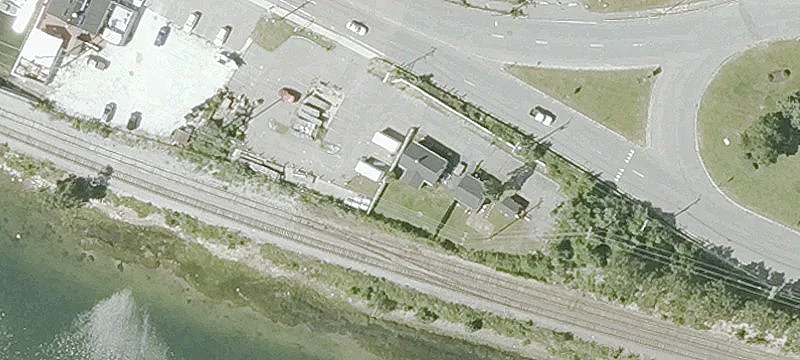 4 Main St