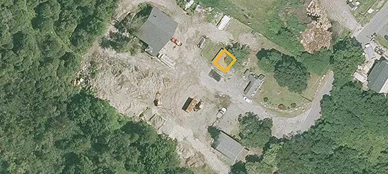25 Old County Rd