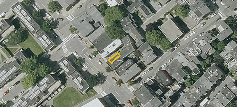 281 Main St