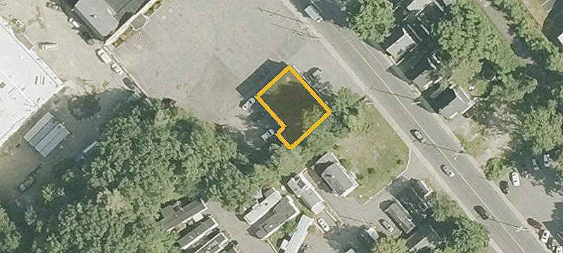 614 Main St