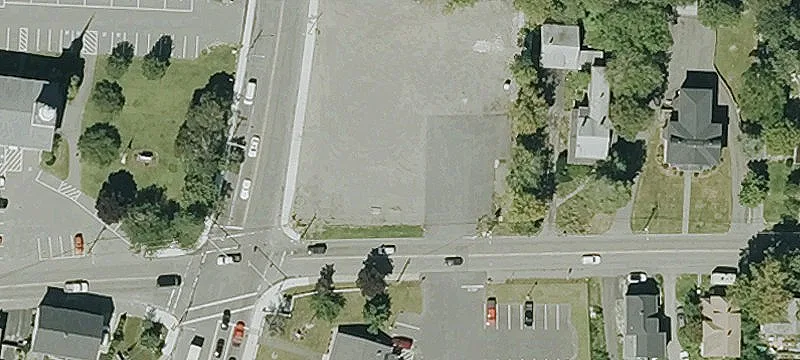 118-120 Main St