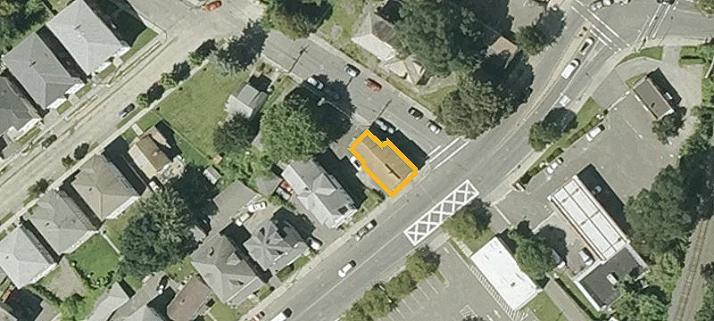 1016 Chicopee St