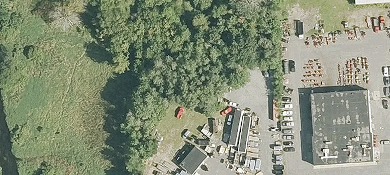 245 Tpke Rd