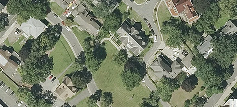 26 Ridgewood Ter