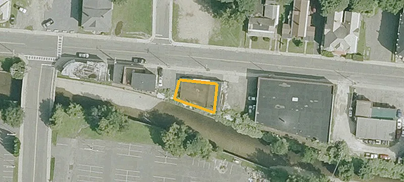 84-88 Riv St