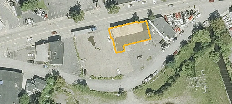 1103 Main St