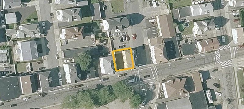 329 Rivet St