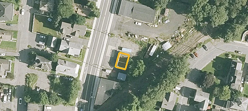 369 High St