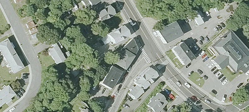 392 Ct St