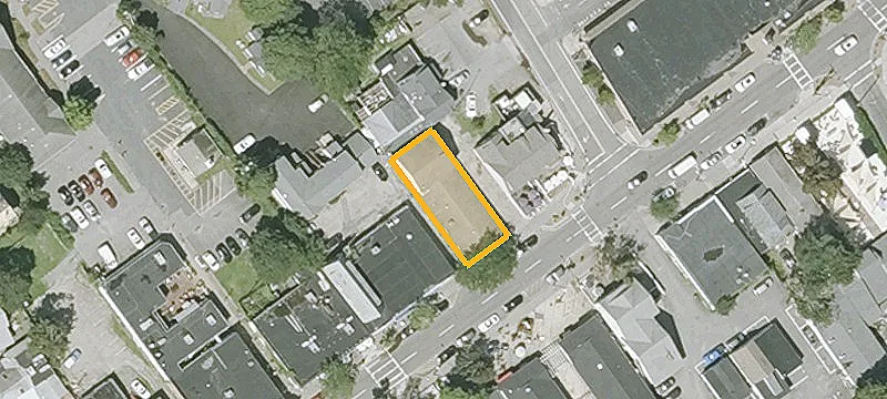 574 Main St