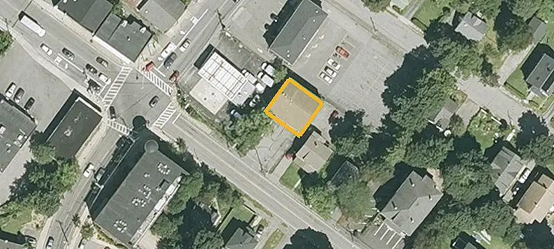 16 Waltham St