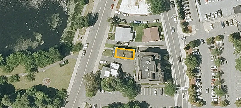 723 Main St