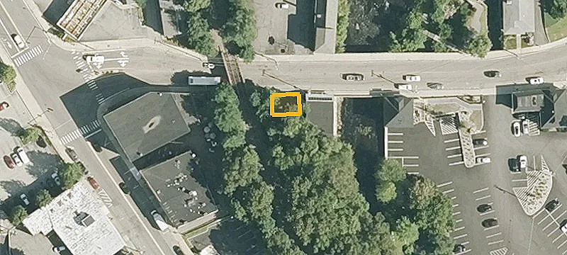 13 Mendon St
