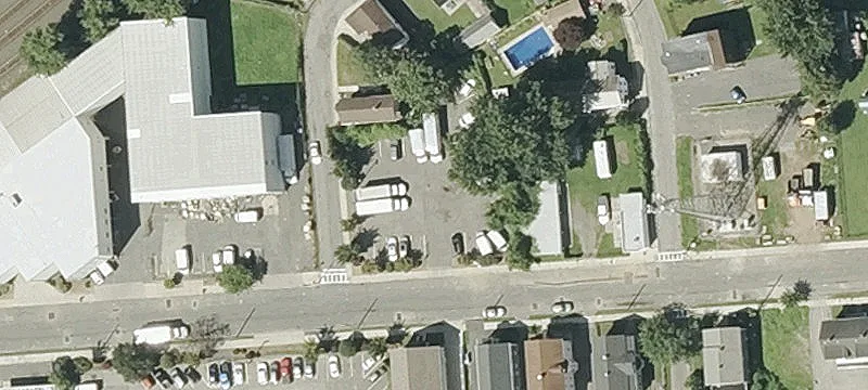 90 Brg St