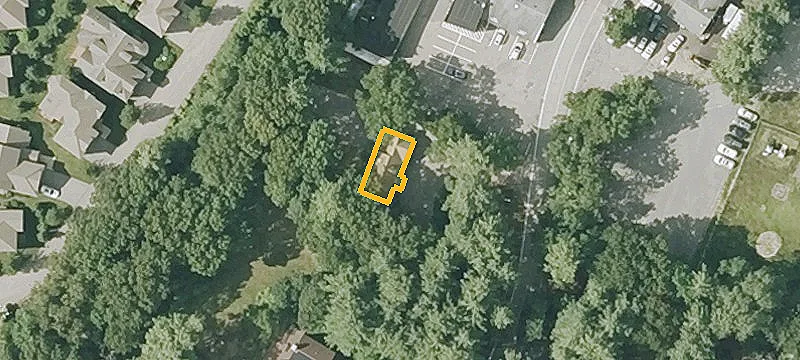 9 Whiting Rd