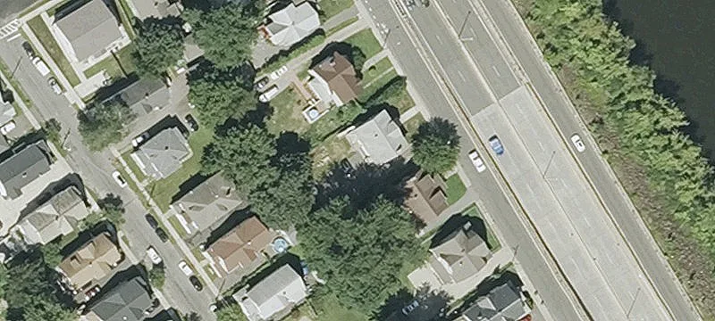 56 Riverdale St