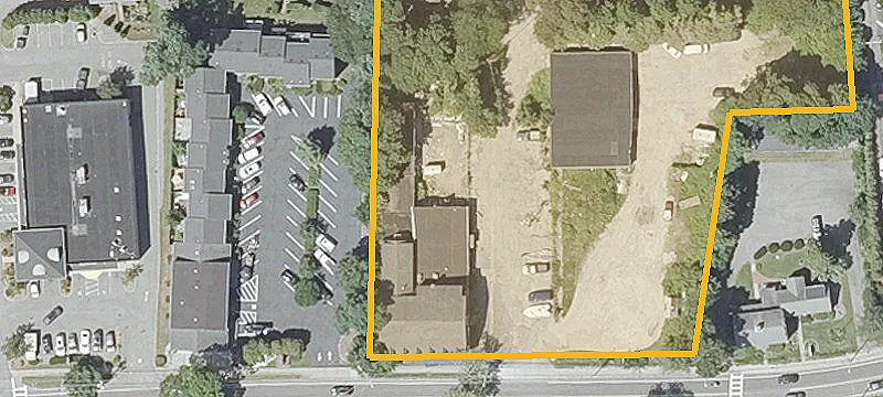 556 Main St