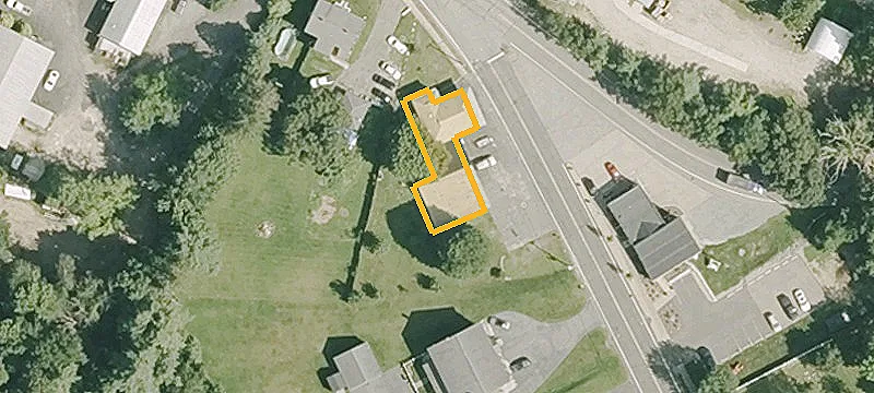 2002 Calkins Rd