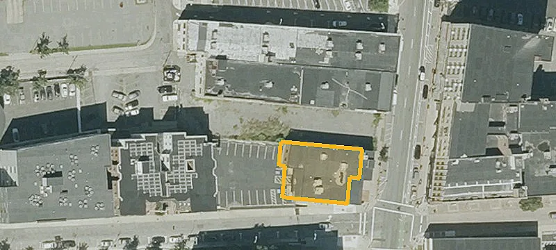 147 Main St