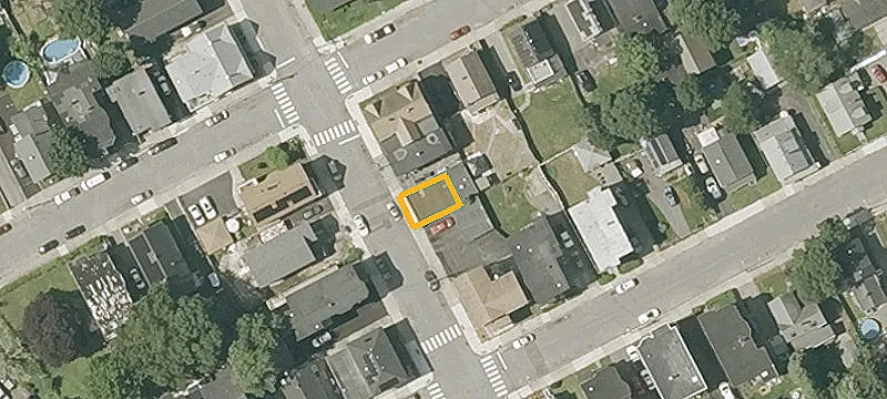 34 Brookfield St