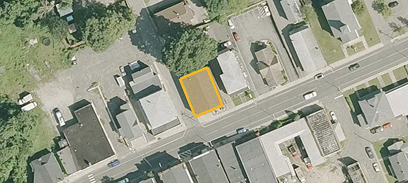 2048 Main St, Unit 2050
