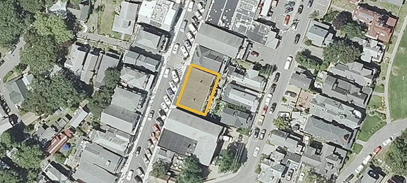 42 Circuit Ave