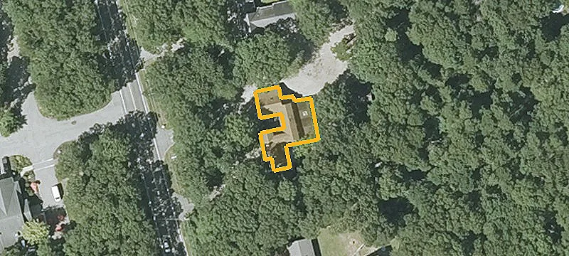 284 Cotuit Rd