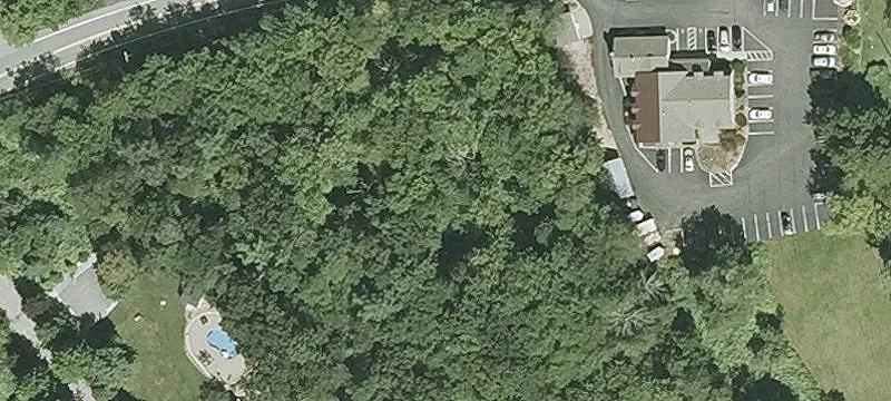 442 Littleton Rd