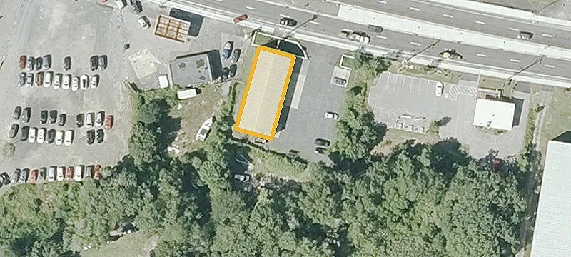 3039 Cranberry Hwy