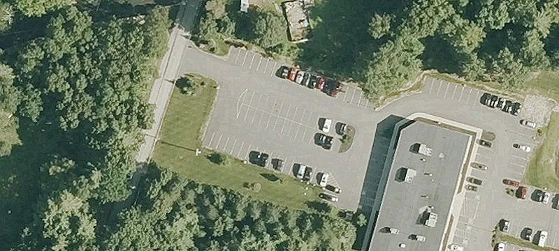 49 Laurelwood Rd