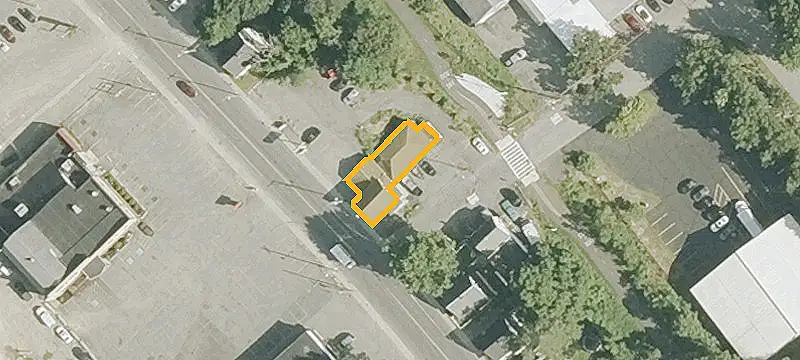 623 Main St