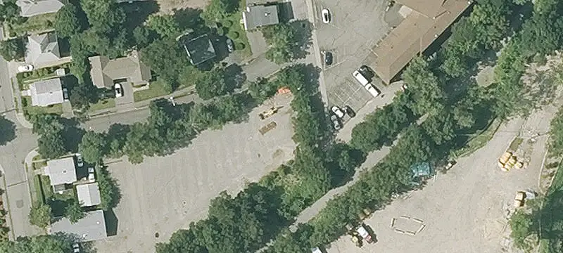 69 Mechanic St