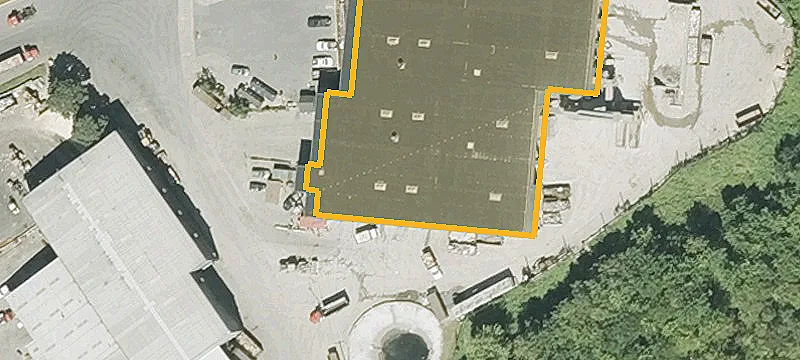 76 Hopkinton Rd