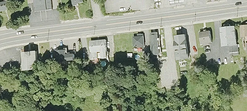 215 Main St