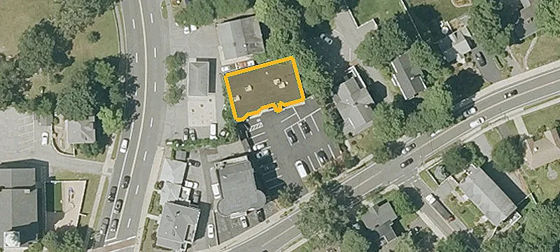 34 Salem St
